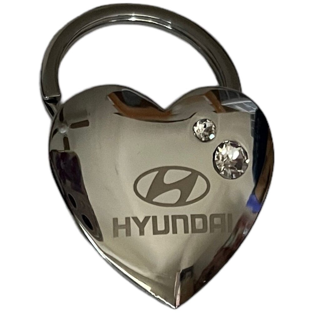 Hyundai Keychain Clear Rhinestones Silvertone Metal Keyring Heart Shape Charm